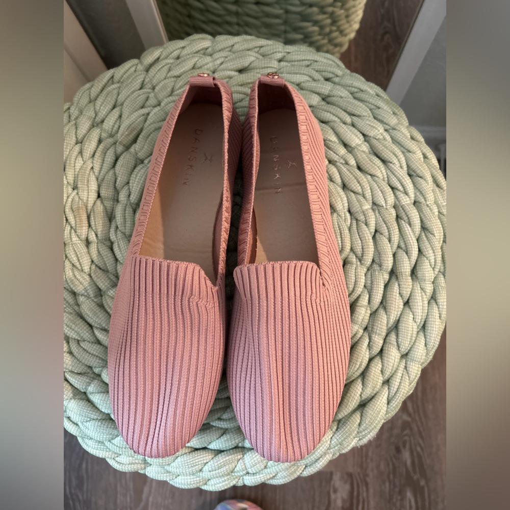 Danskin Women's Ribbed Pink Flats